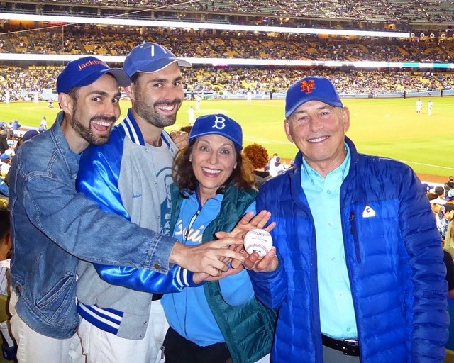 after several decades rooting in ballparks across the nation, dad (@clifflipson) caught his first foul ball yesterday, whacked by one of his own Mets no less 🗽 certainly a memorial day to remember 👕 not pictured: jack's sick'ning vintage mets '86 world series ringer (concealed by the equally sick'ning jerome robbins bway denim jacket) (both items which he purloined from mom [@vperrimusic])
